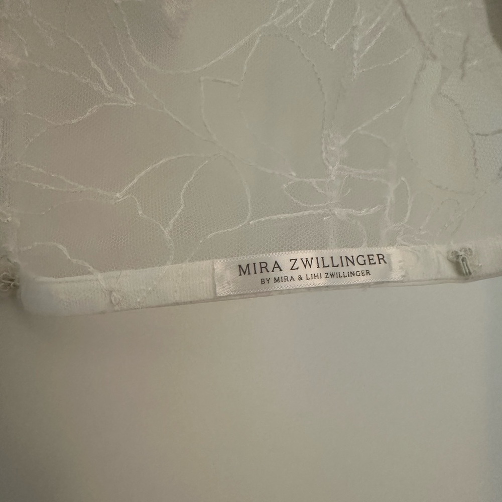 Mira Zwillinger Ness Topper - Picture 7 of 12